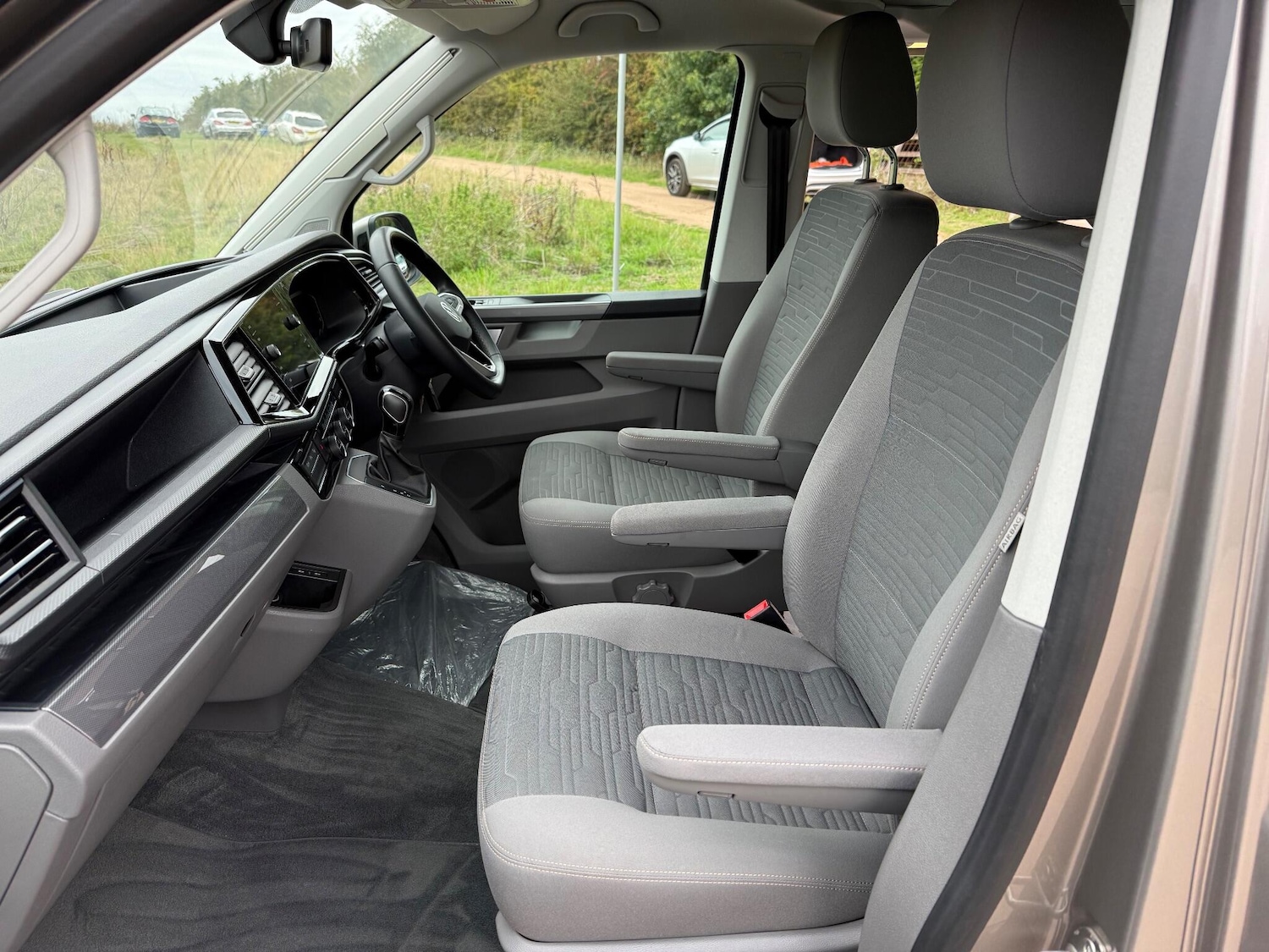 Used Volkswagen California 2023 for sale - 76085263: Photo 36