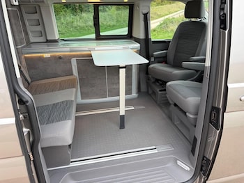 Used Volkswagen California 2023 for sale - 76085263: Photo 4