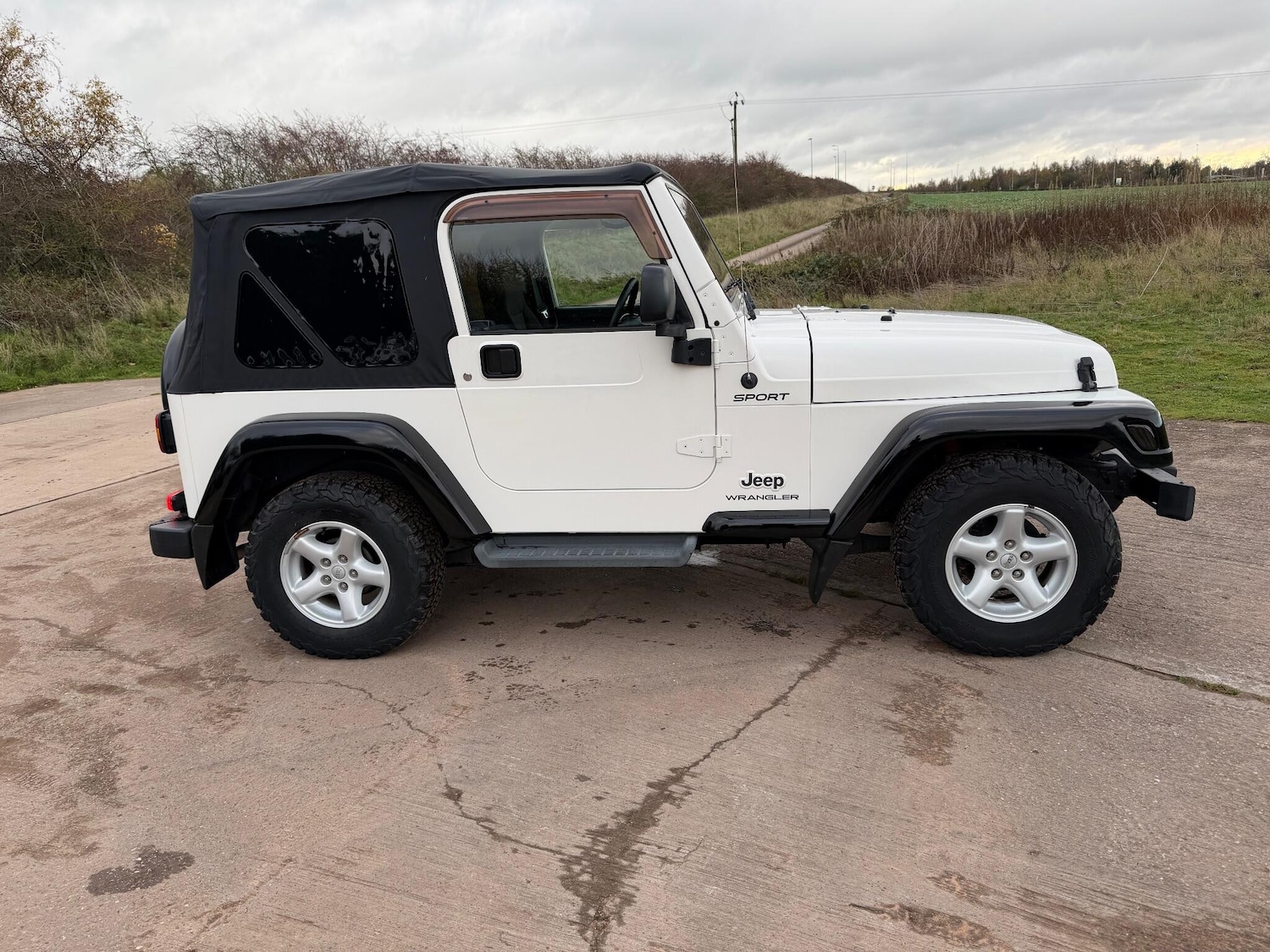 Used Jeep Wrangler 2018 for sale - 76634100: Photo 29