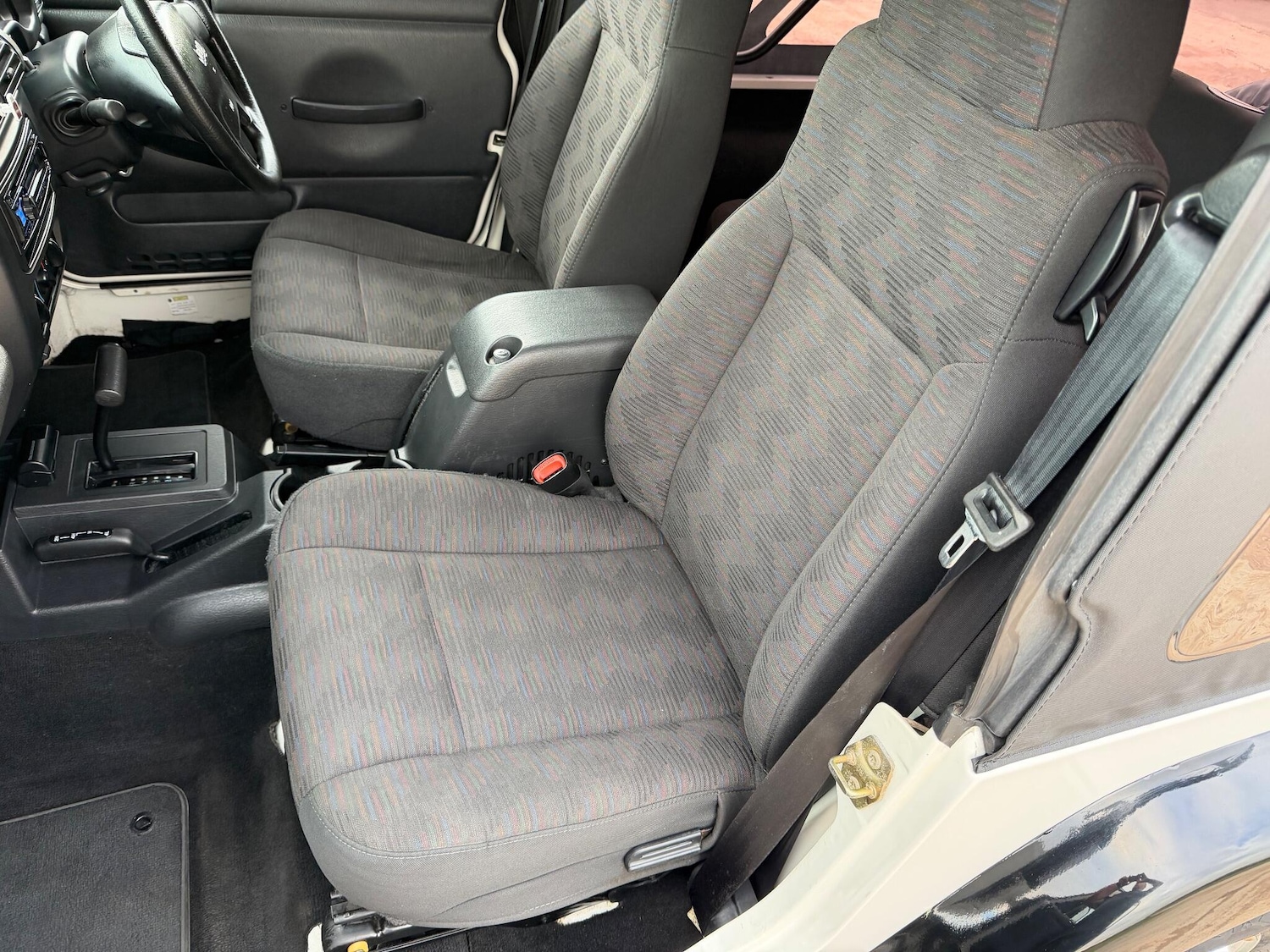 Used Jeep Wrangler 2018 for sale - 76634100: Photo 61