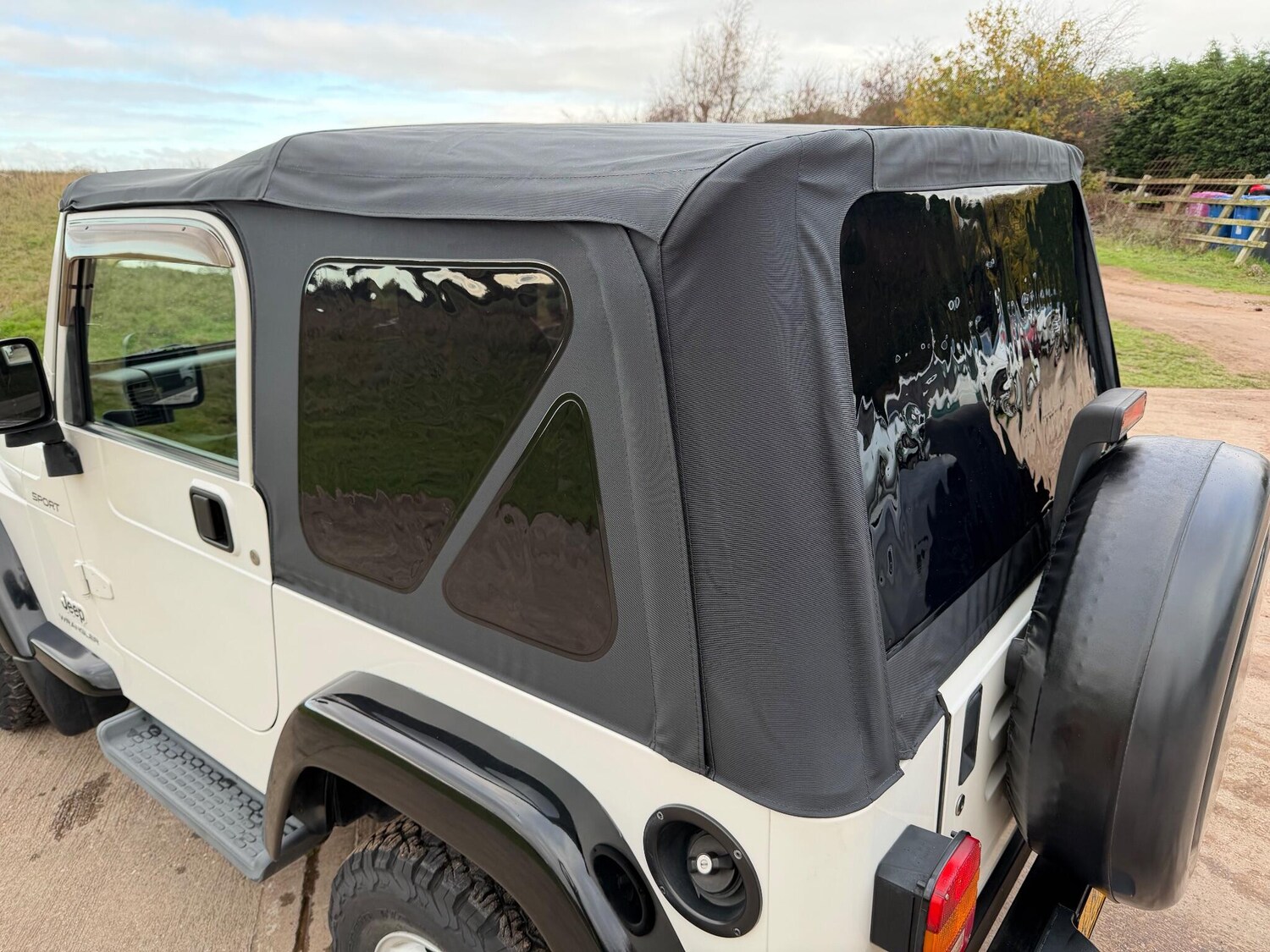 Used Jeep Wrangler 2018 for sale - 76634100: Photo 71