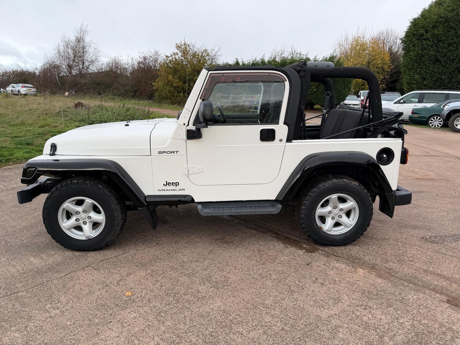 Used Jeep Wrangler 2018 for sale - 76634100: Photo 8