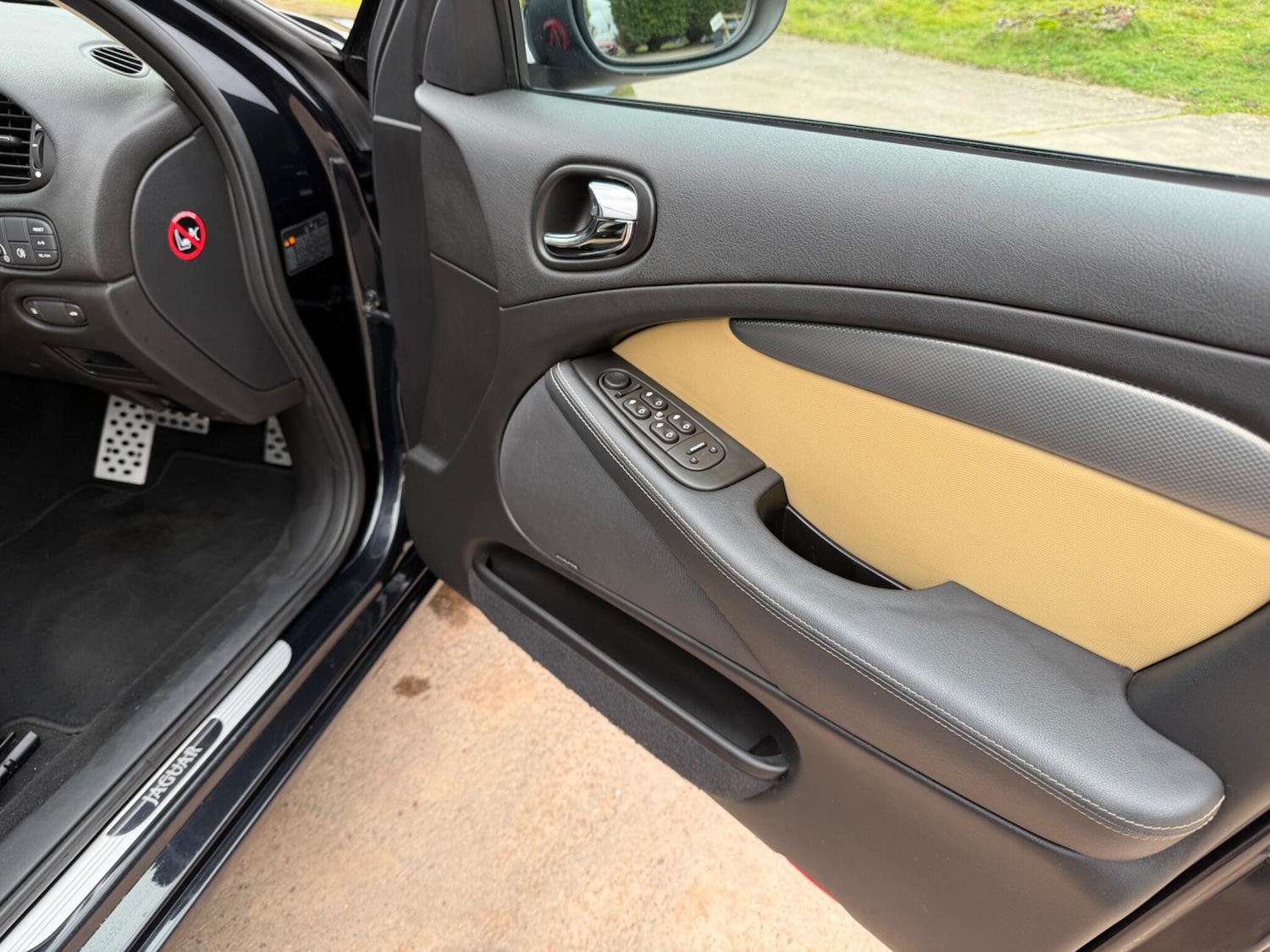 Used Jaguar S-Type 2022 for sale - 77684233: Photo 43