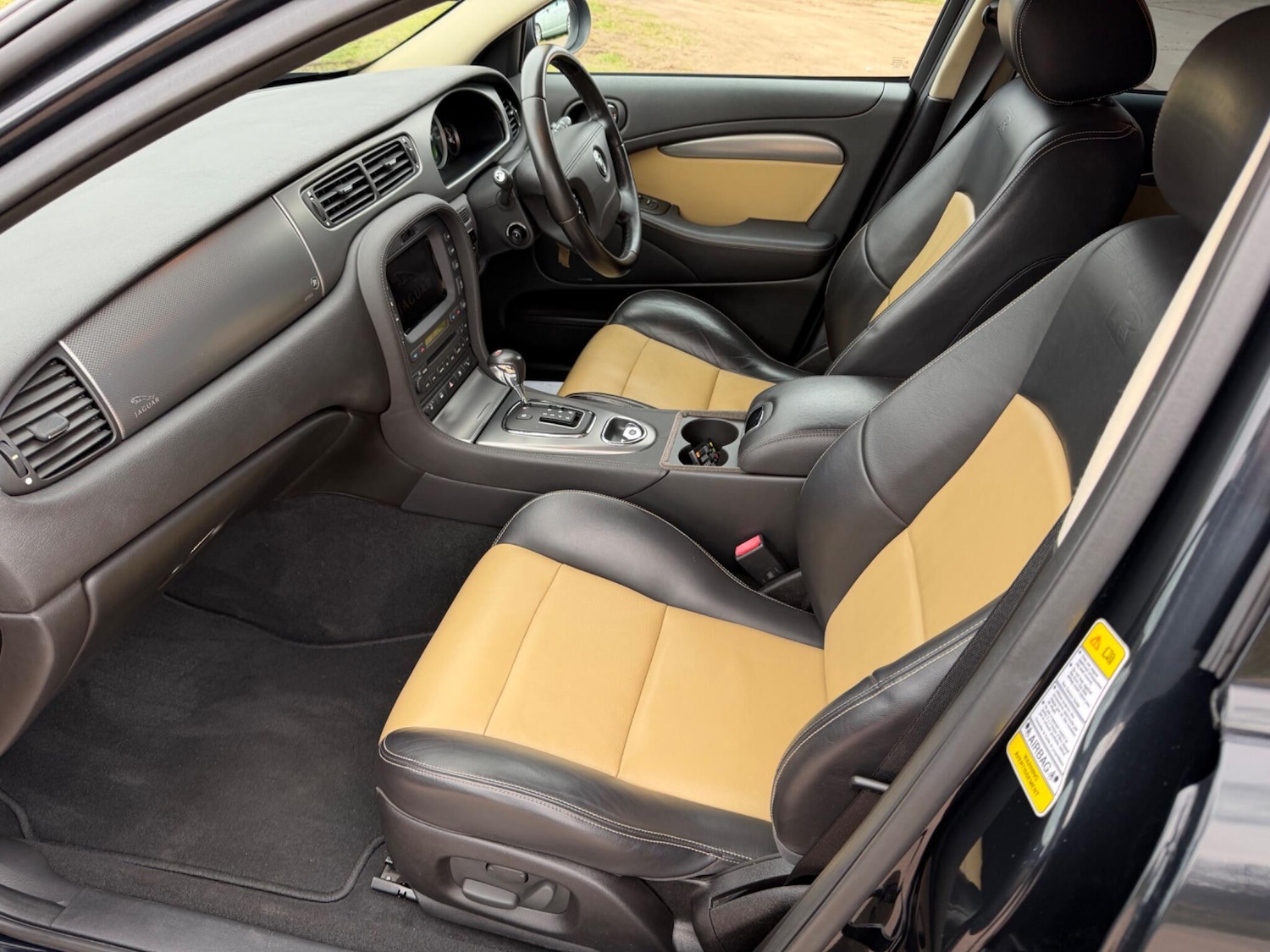 Used Jaguar S-Type 2022 for sale - 77684233: Photo 61