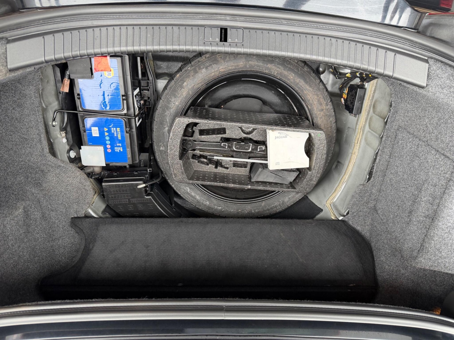 Used Jaguar S-Type 2022 for sale - 77684233: Photo 81