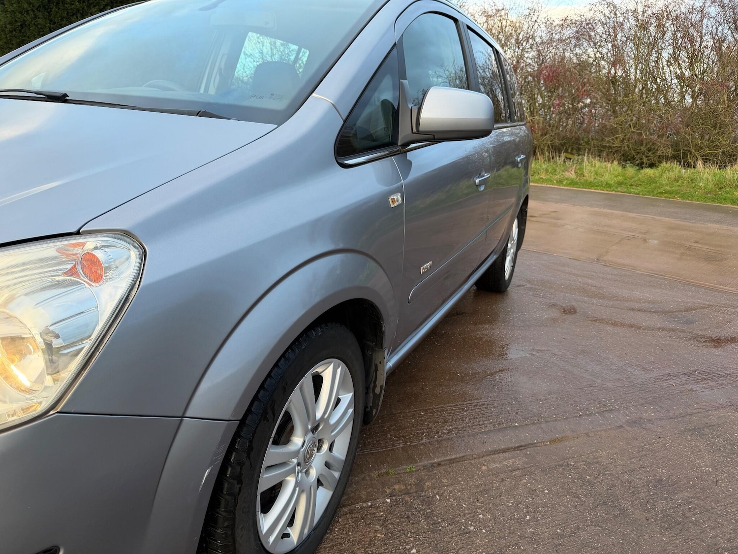 Used Vauxhall Zafira 2010 for sale - 76689361: Photo 37