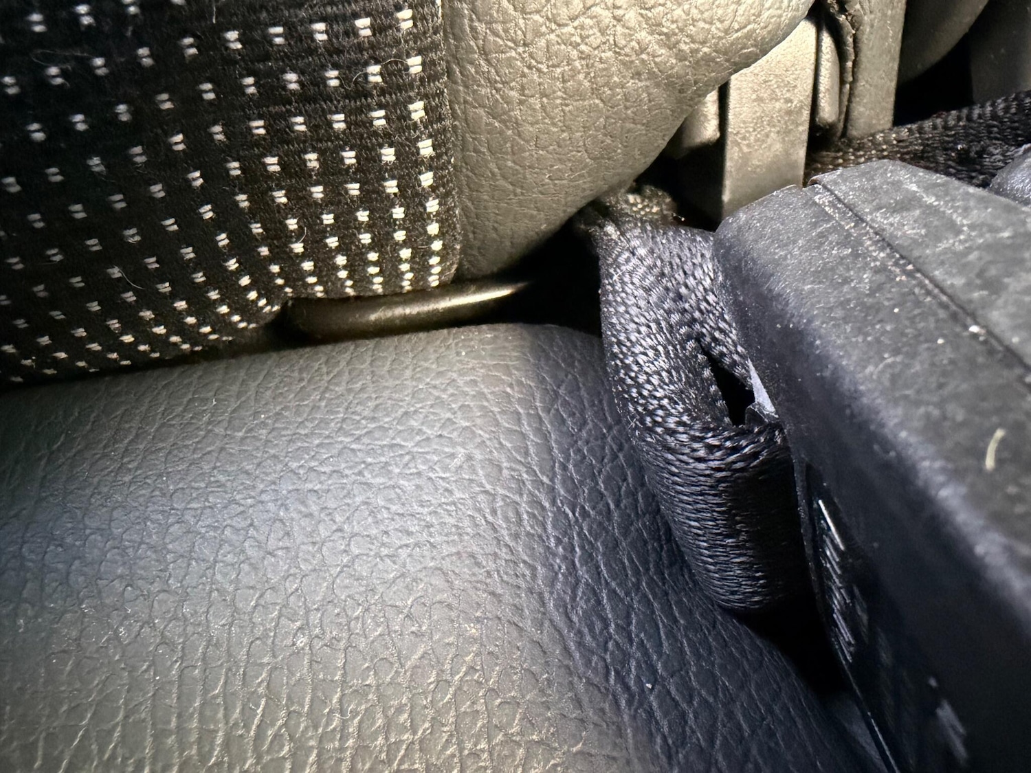 Used Vauxhall Zafira 2010 for sale - 76689361: Photo 42