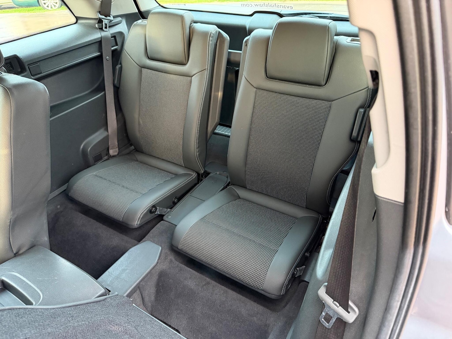 Used Vauxhall Zafira 2010 for sale - 76689361: Photo 46