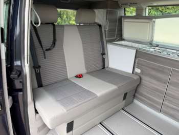 Used Volkswagen California 2016 for sale - 75333910: Photo