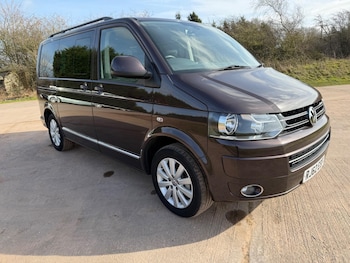 Used Volkswagen Caravelle 2013 for sale - 77671294: Photo