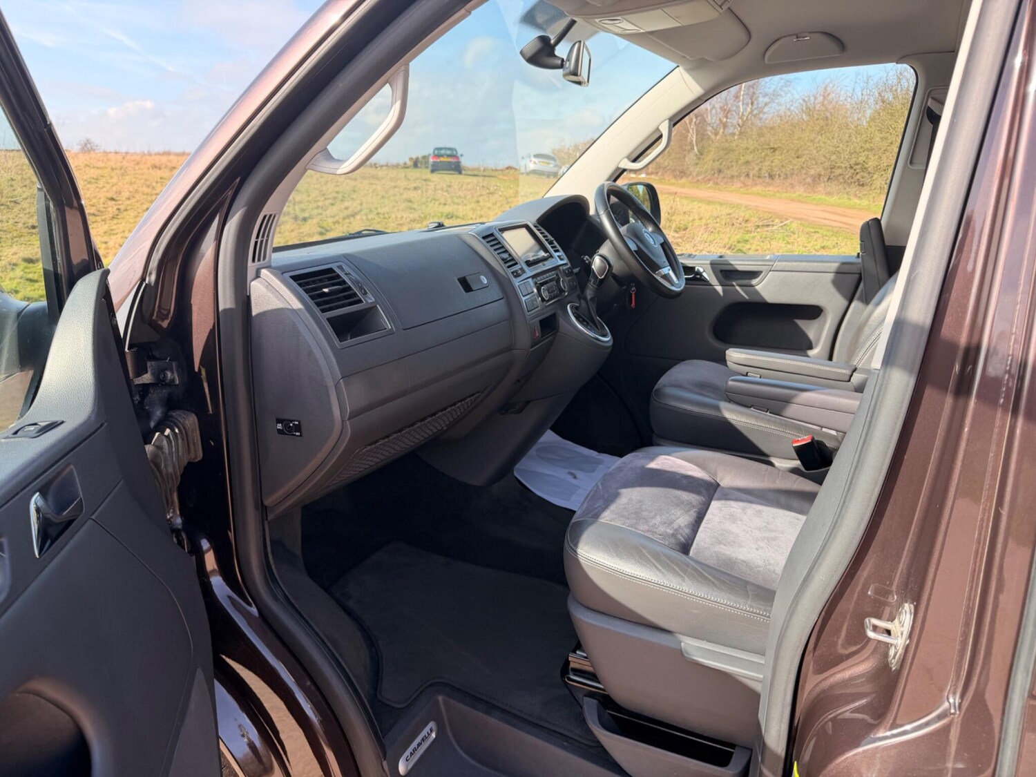 Used Volkswagen Caravelle for sale - 77671294: Photo 55