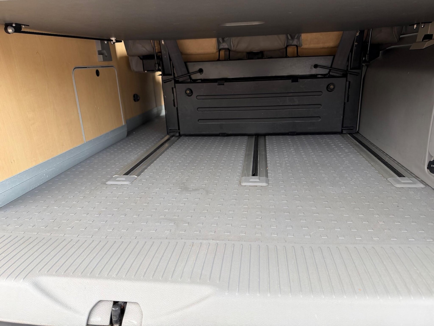 Used Volkswagen California 2008 for sale - 76866003: Photo 47