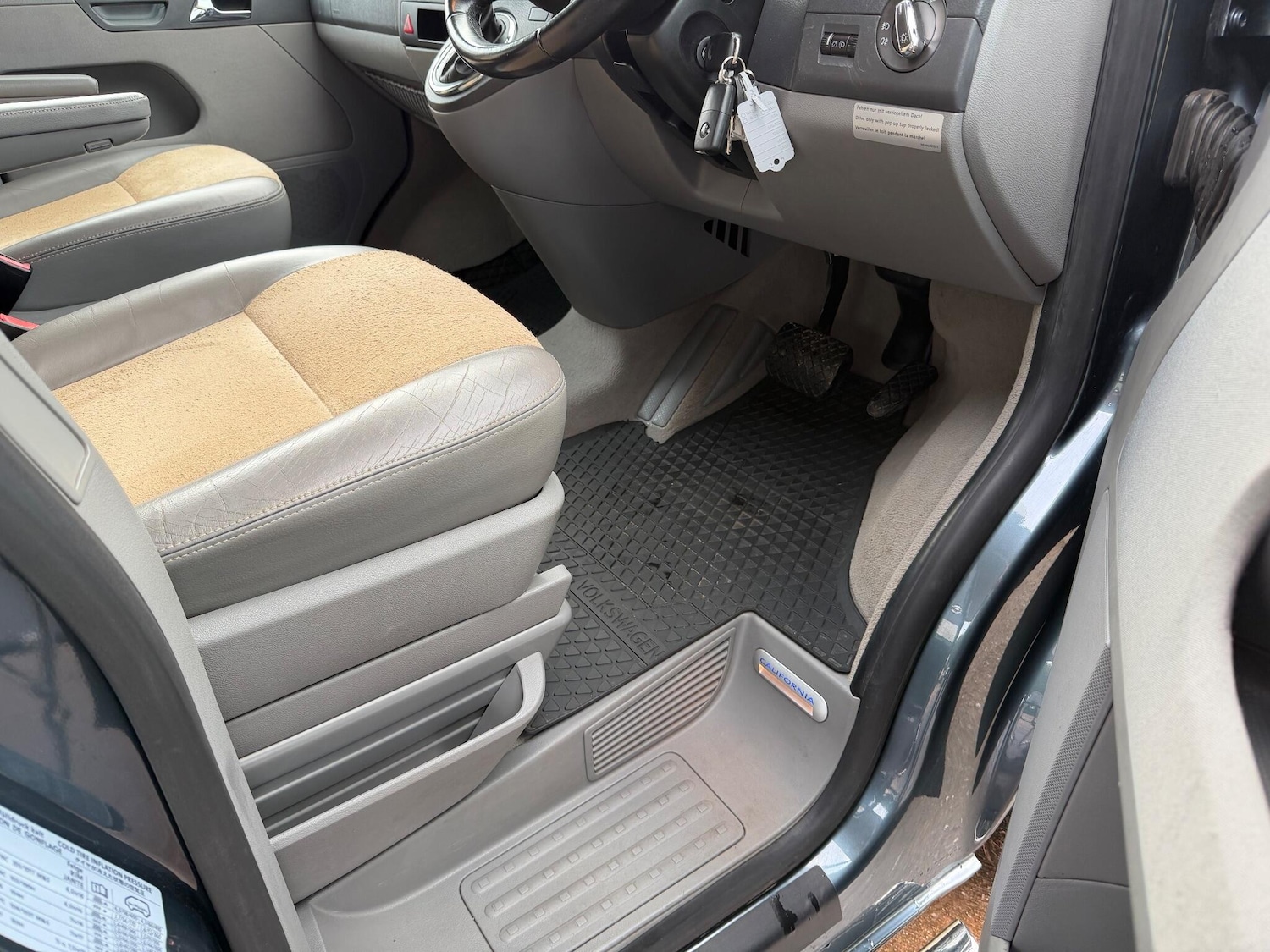 Used Volkswagen California 2008 for sale - 76866003: Photo 49