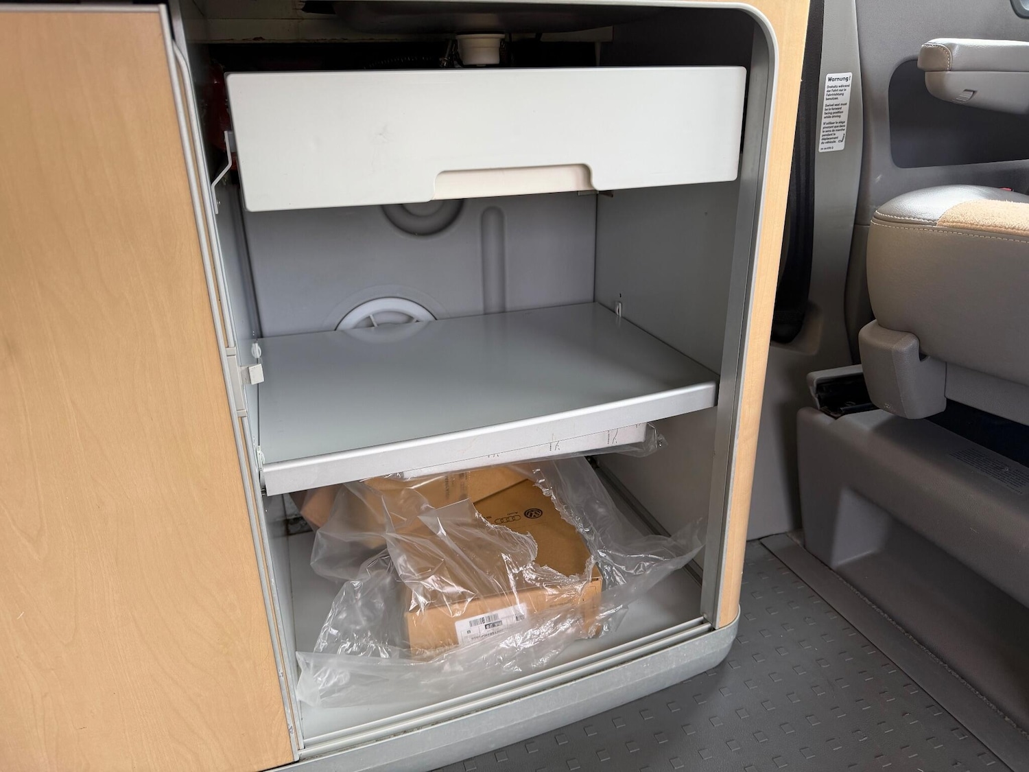 Used Volkswagen California 2008 for sale - 76866003: Photo 67