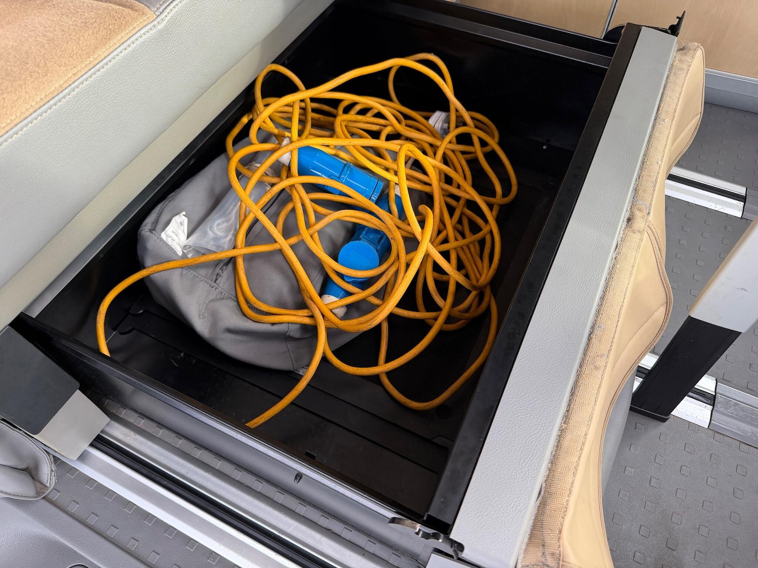 Used Volkswagen California 2008 for sale - 76866003: Photo 74