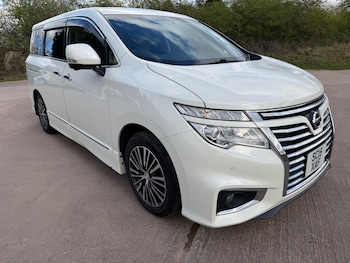 Used Nissan Elgrand 2015 for sale - 78007304: Photo