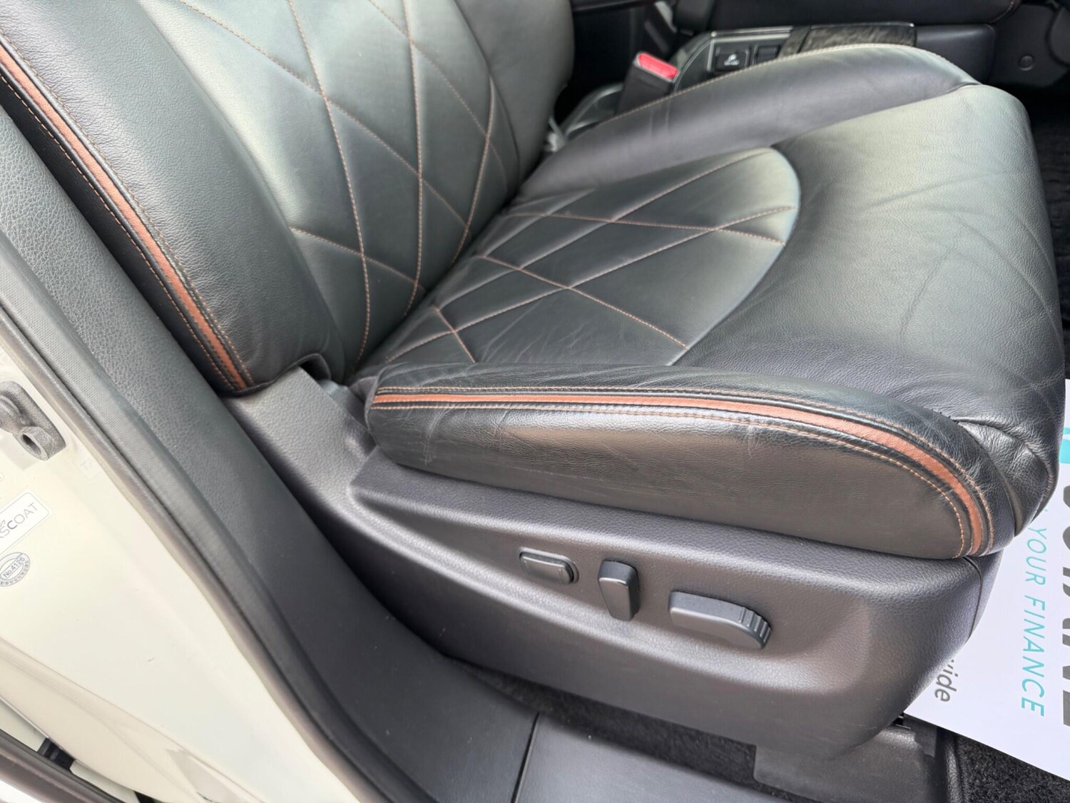 Used Nissan Elgrand for sale - 78007304: Photo 35