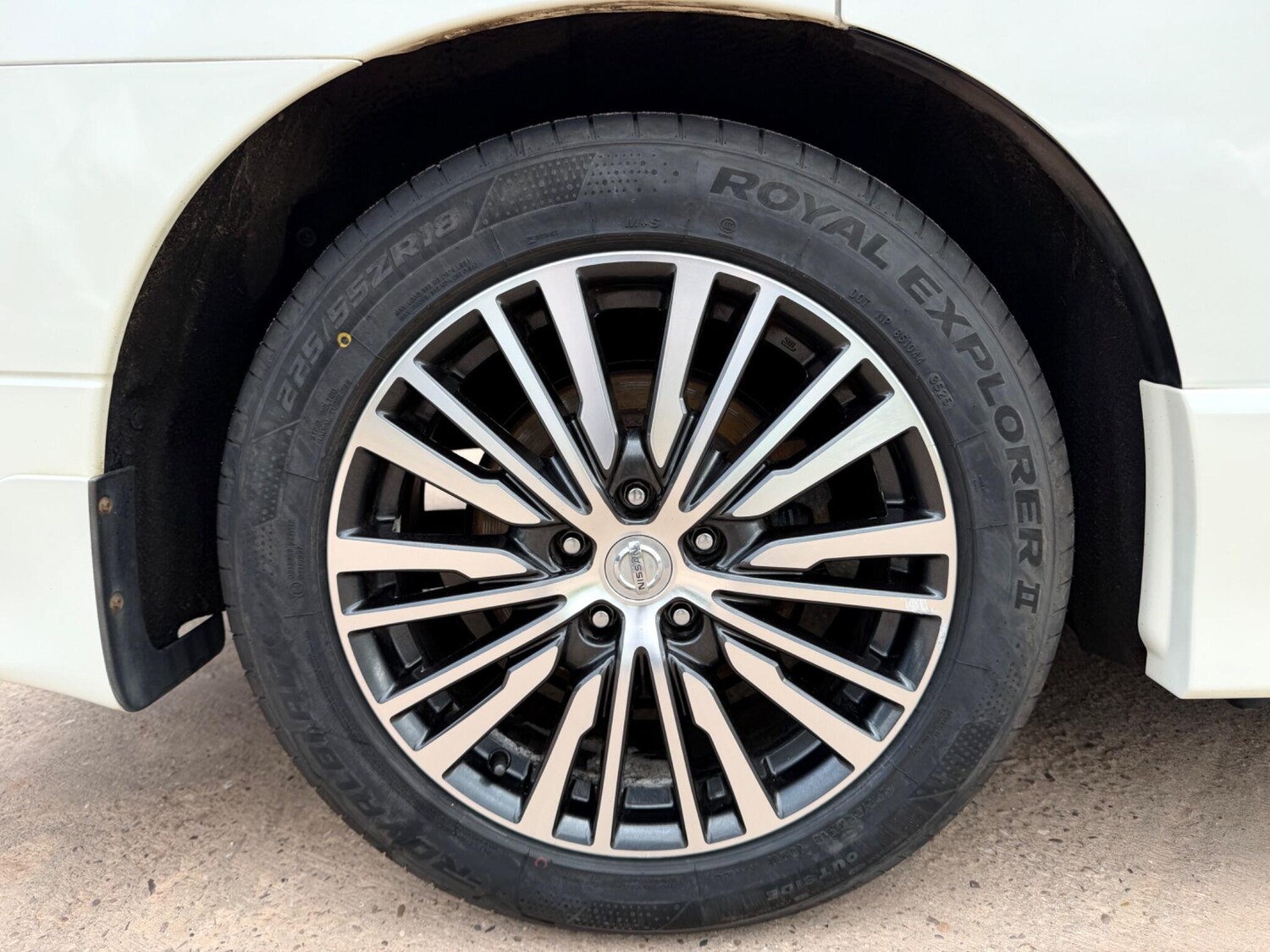 Used Nissan Elgrand for sale - 78007304: Photo 57