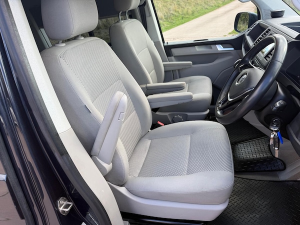 Used Volkswagen California 2019 for sale - 76042522: Photo 76