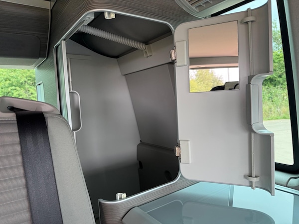 Used Volkswagen California 2016 for sale - 75350528: Photo 27