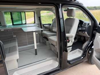 Used Volkswagen California 2016 for sale - 75350528: Photo