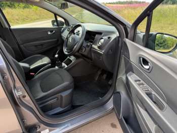 Used Renault Captur 2017 for sale - 75269108: Photo