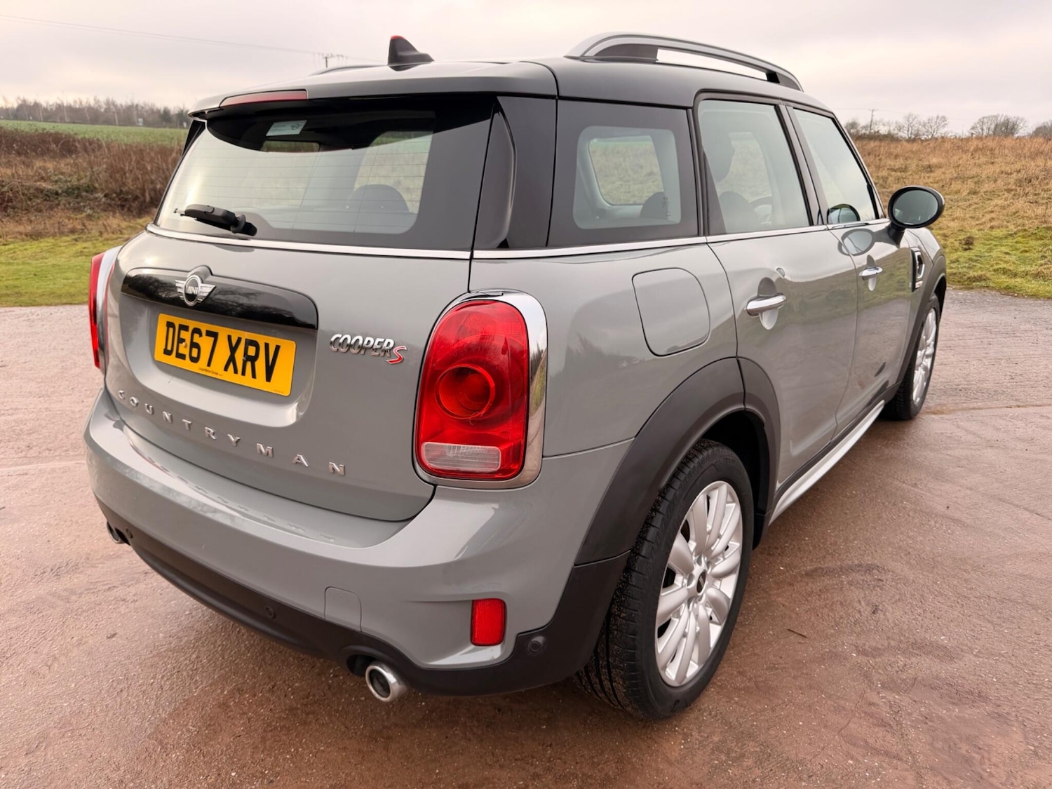 Used MINI Countryman 2017 for sale - 77230230: Photo 2