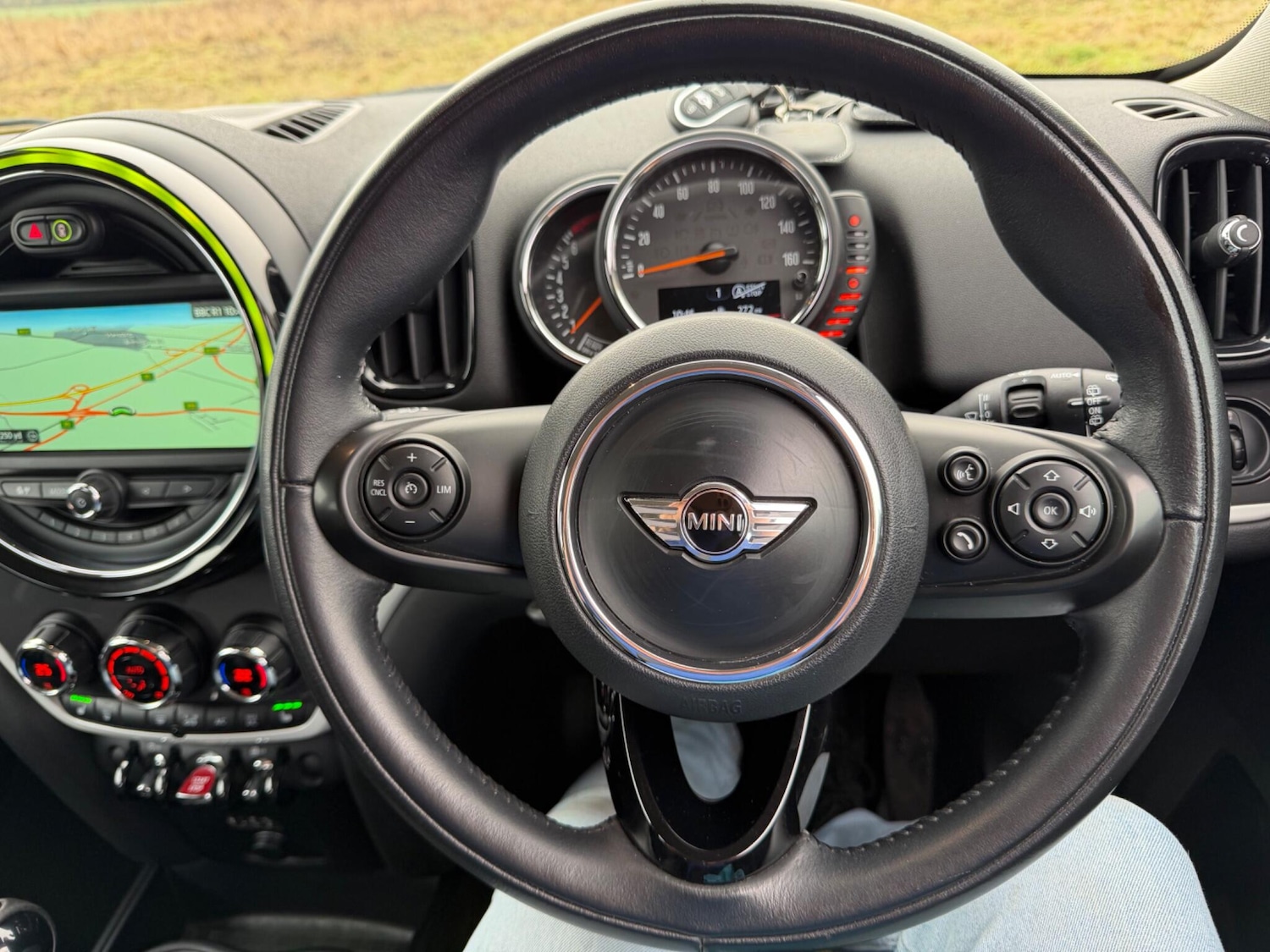 Used MINI Countryman 2017 for sale - 77230230: Photo 4