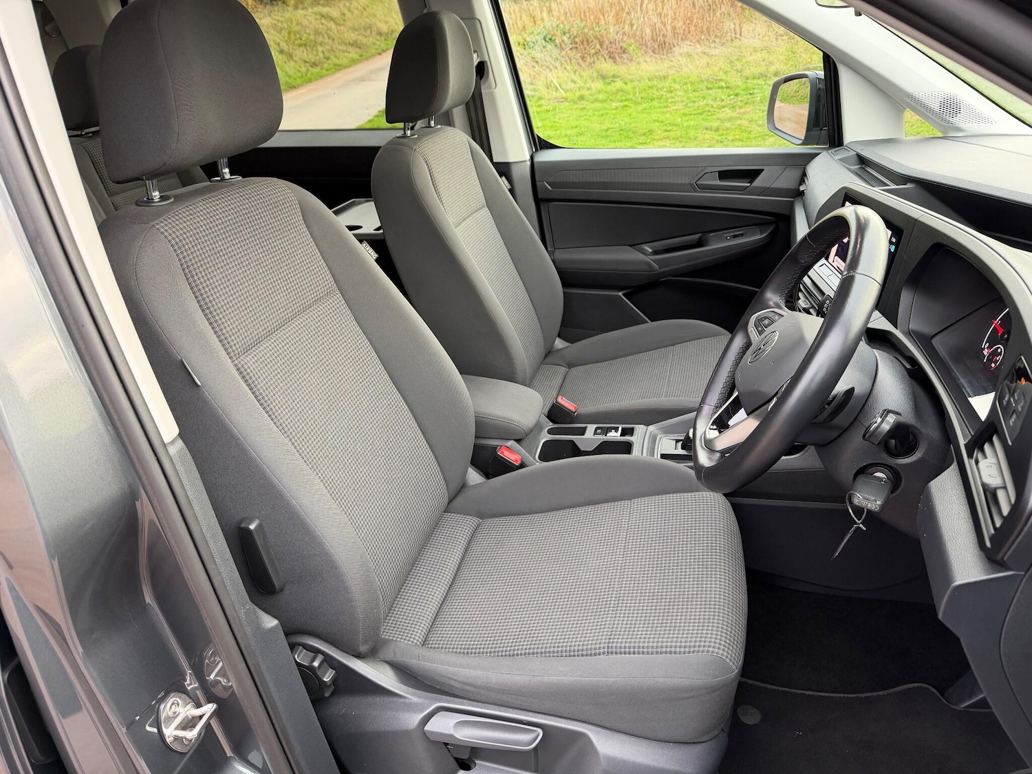 Used Volkswagen Caddy California Maxi 2022 for sale - 76360000: Photo 30
