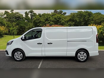 Used Renault Trafic 2025 for sale - 77743145: Photo