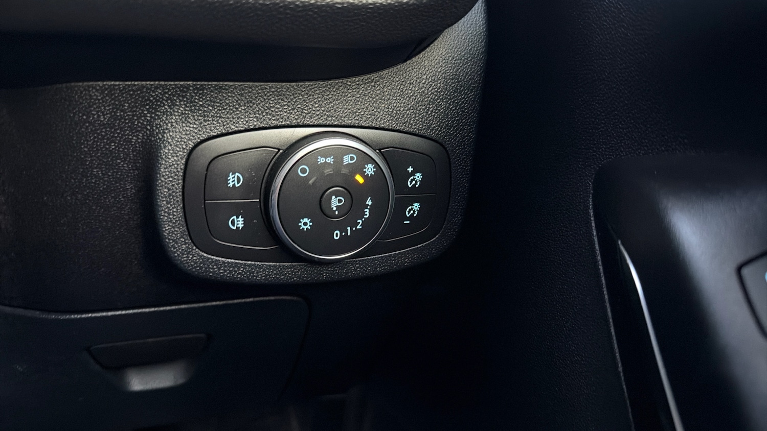 Used Ford Fiesta 2022 for sale - 76818775: Photo 28