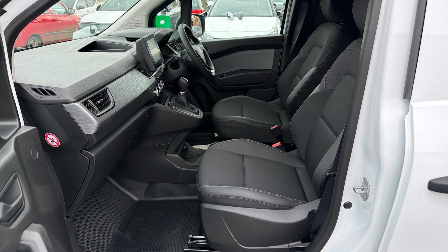 Used Renault Kangoo 2025 for sale - 77579449: Photo 13