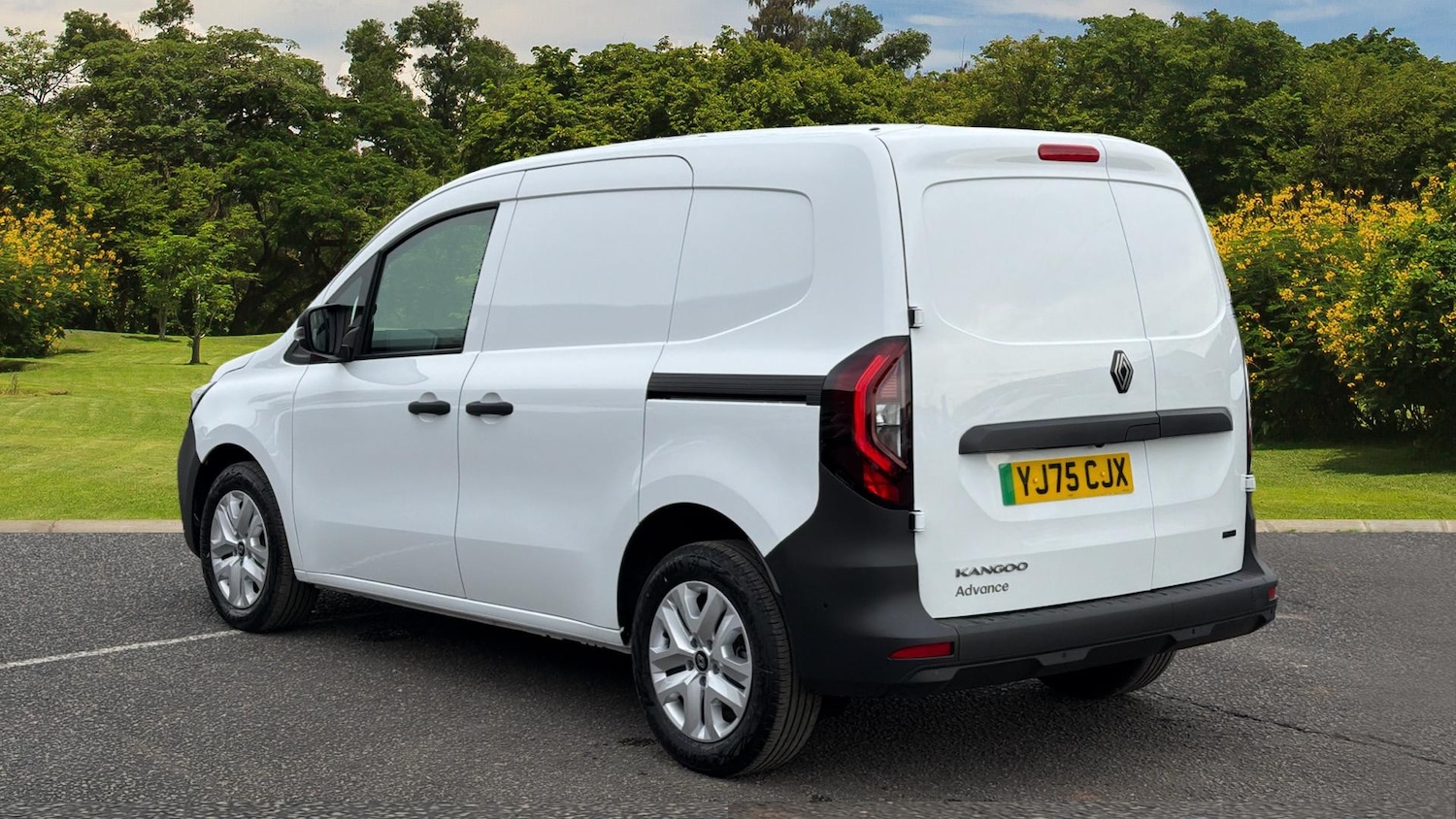 Used Renault Kangoo 2025 for sale - 77579449: Photo 2