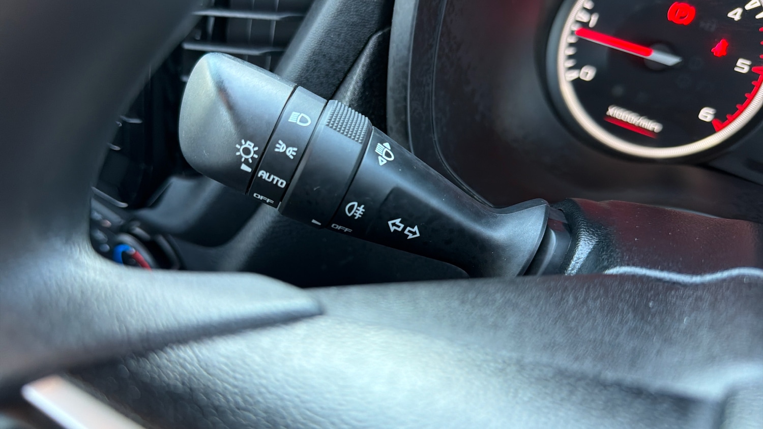 Used Isuzu D-Max 2023 for sale - 76580661: Photo 39