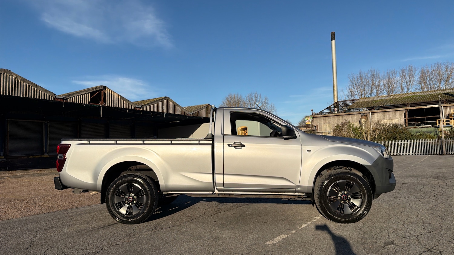 Used Isuzu D-Max 2023 for sale - 76580661: Photo 9