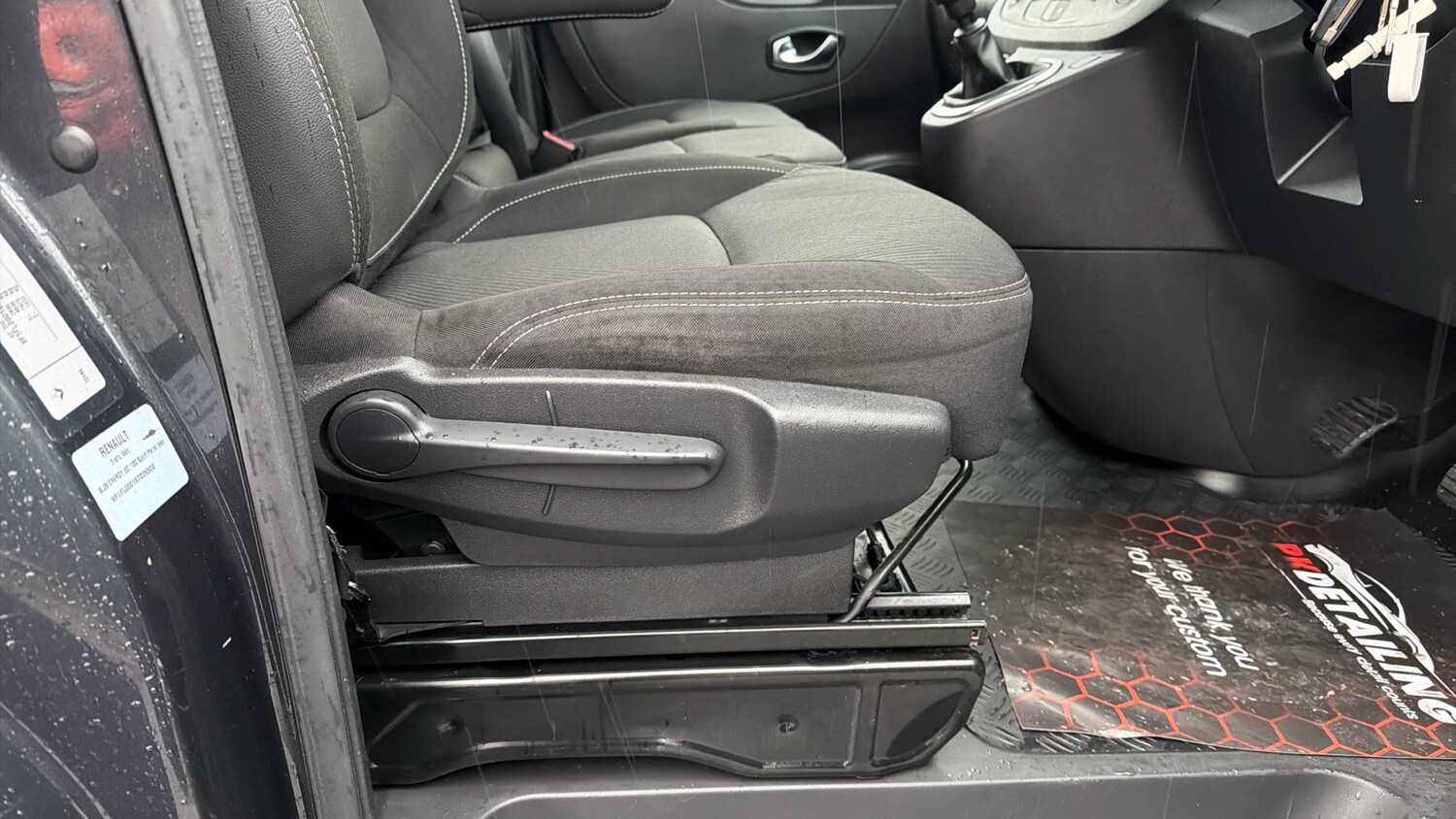 Used Renault Trafic 2021 for sale - 76734375: Photo 40