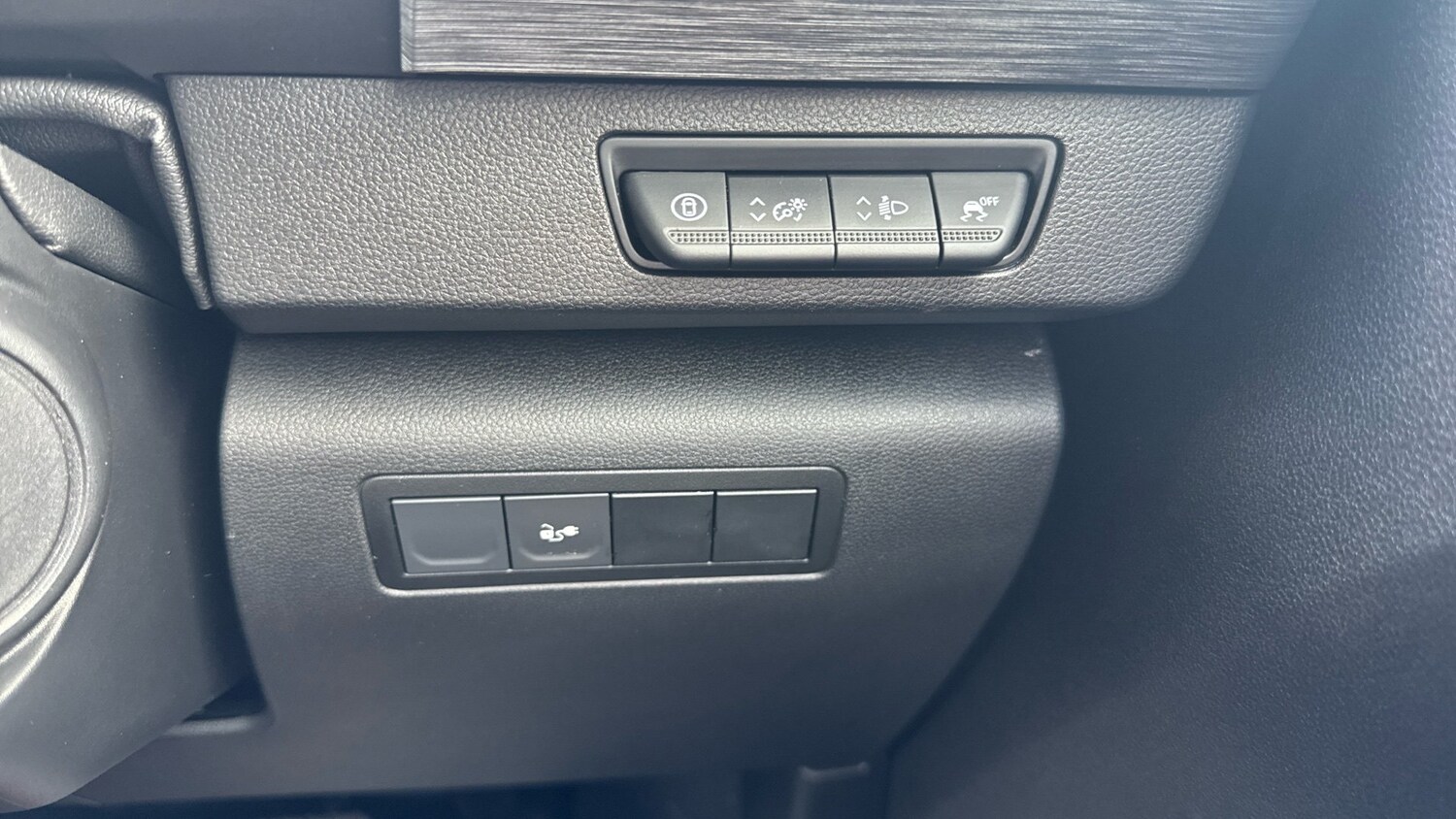 Vehicle 33