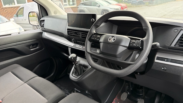 Used Vauxhall Vivaro 2024 for sale - 76077115: Photo 16