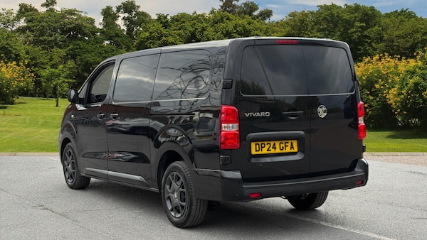 Used Vauxhall Vivaro 2024 for sale - 76077115: Photo 2