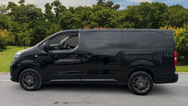 Used Vauxhall Vivaro 2024 for sale - 76077115: Photo 4