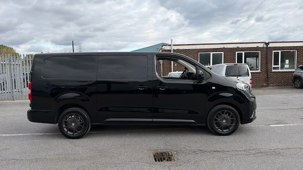 Used Vauxhall Vivaro 2024 for sale - 76077115: Photo 9