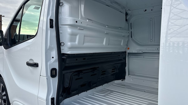 Used Renault Trafic 2025 for sale - 76055909: Photo 18