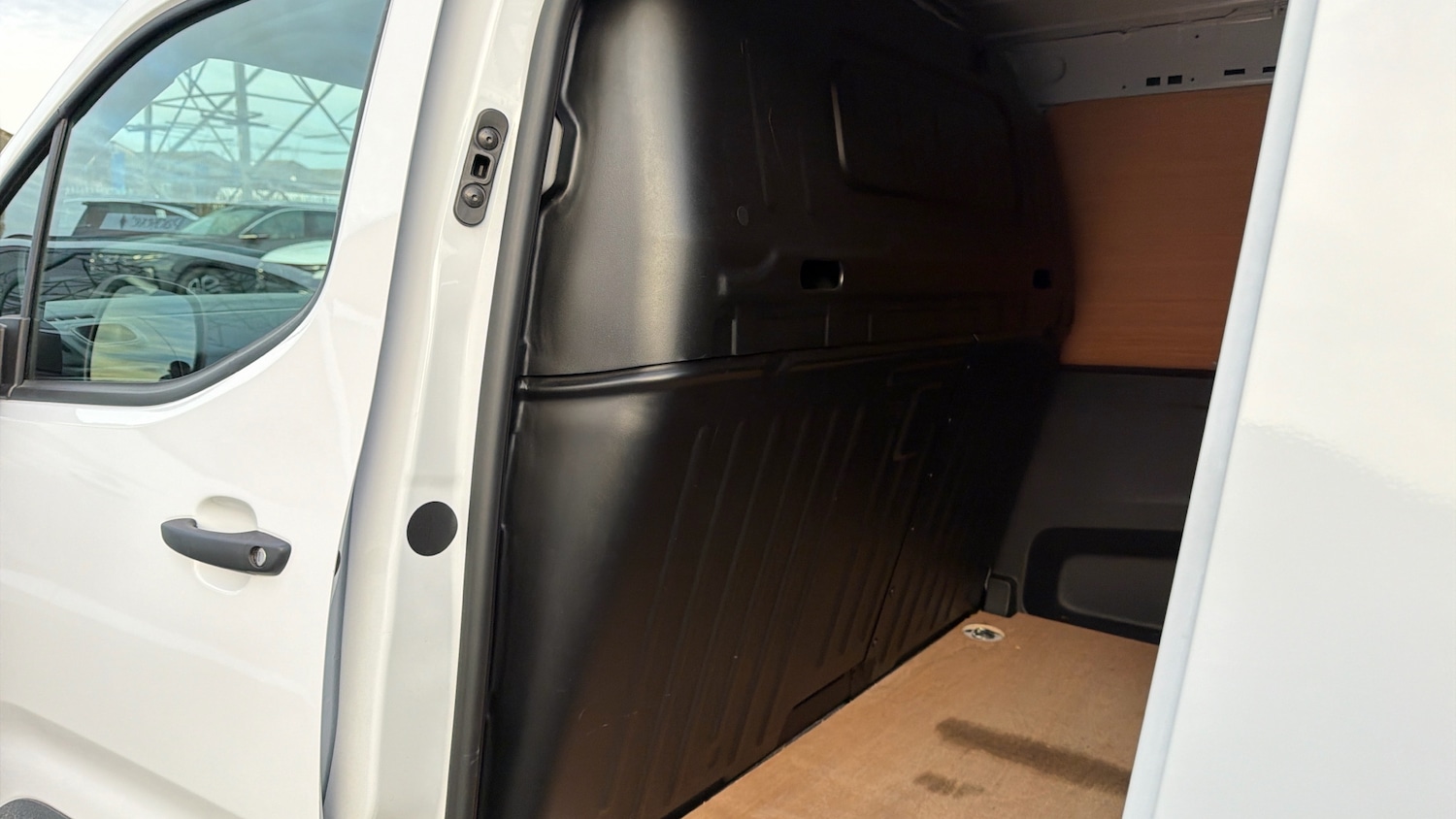 Used Vauxhall Combo 2024 for sale - 77103338: Photo 18