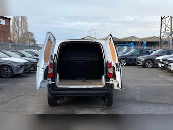 Used Vauxhall Combo 2024 for sale - 77103338: Photo