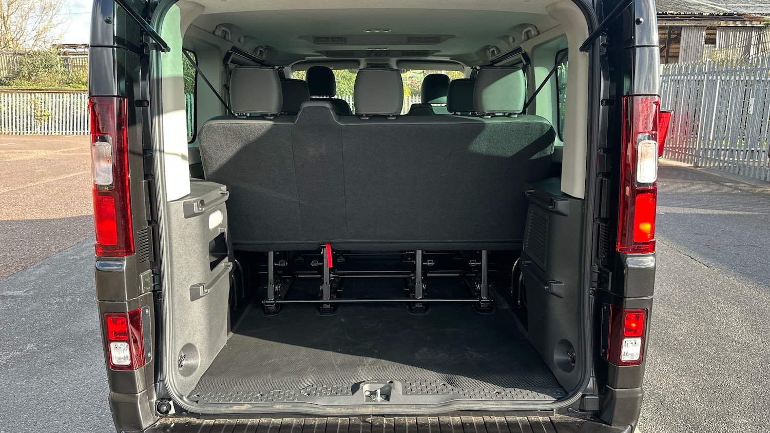 Used Renault Trafic 2025 for sale - 76322459: Photo 12