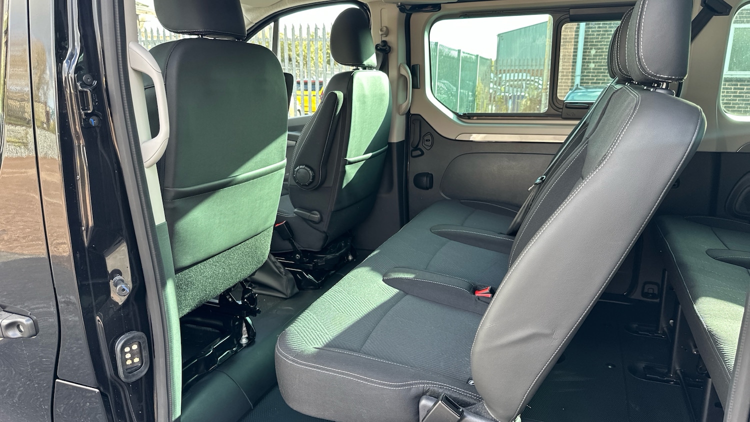 Used Renault Trafic 2025 for sale - 76322459: Photo 18