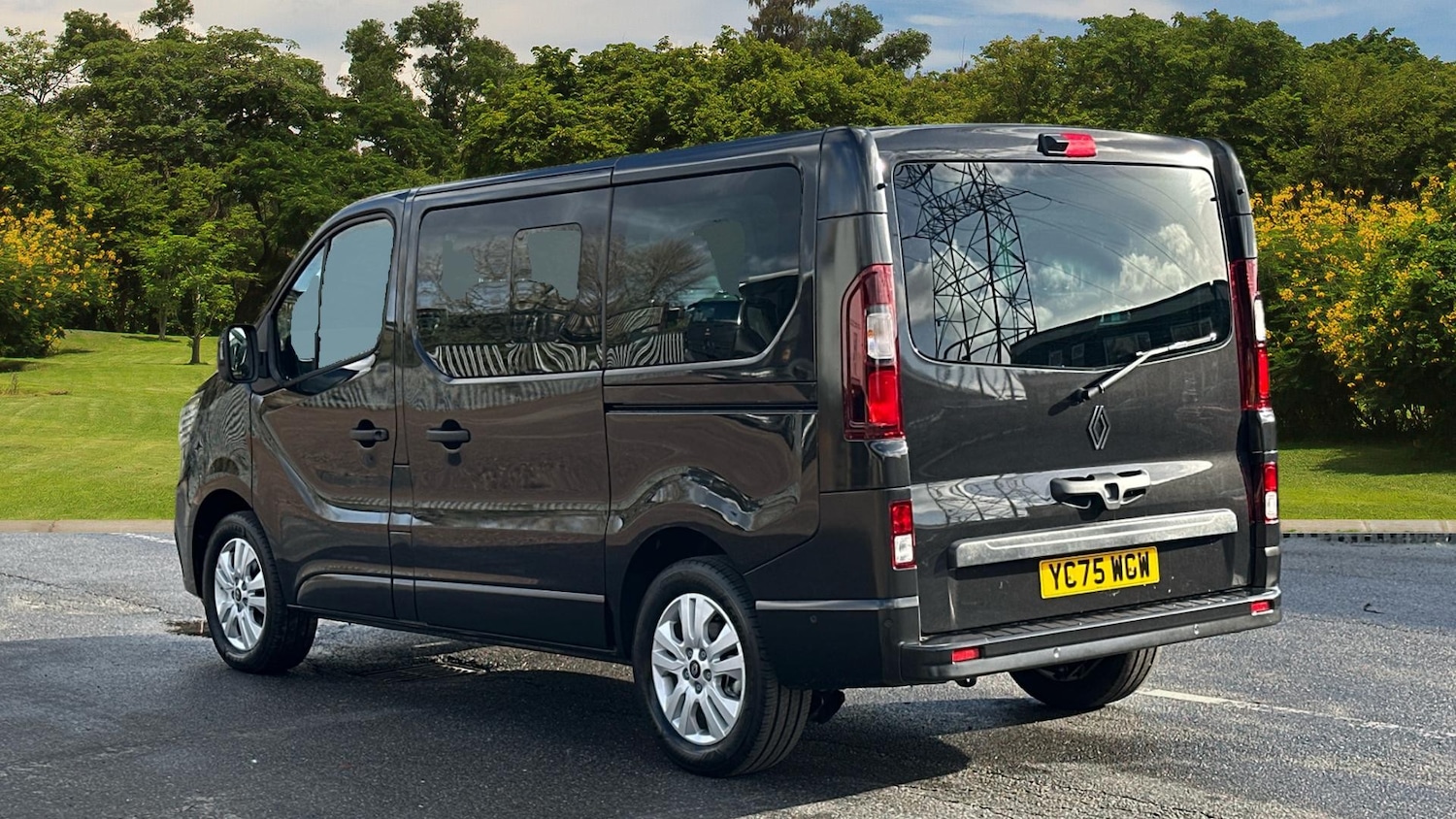 Used Renault Trafic 2025 for sale - 76322459: Photo 2