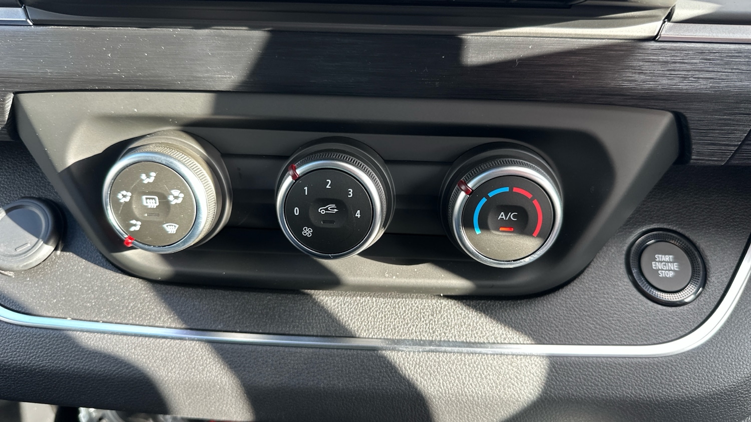 Used Renault Trafic 2025 for sale - 76322459: Photo 30