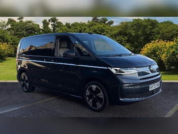 Used Volkswagen Multivan 2022 for sale - 76736363: Photo