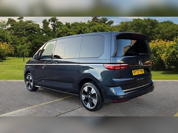 Used Volkswagen Multivan 2022 for sale - 76736363: Photo